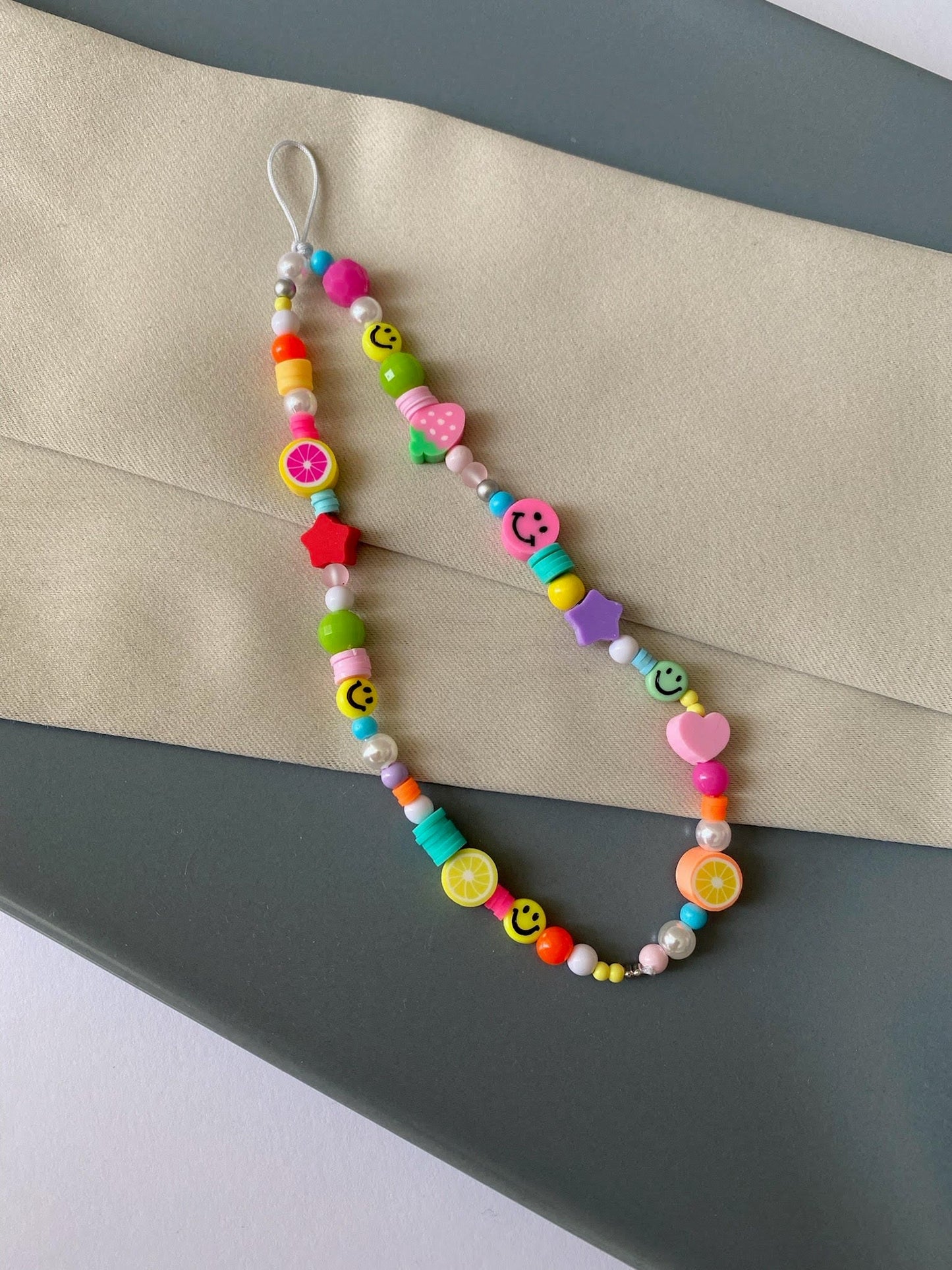 Candy privjesak za mobitel