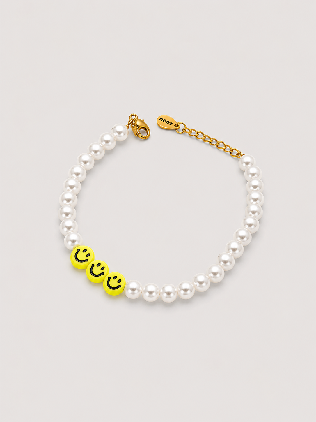 Triple Smile Pearl Bracelet